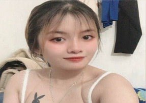 Thao em mostra as mercadorias com o gangster que vazar o clipe